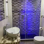 Cheri Luxury Rom