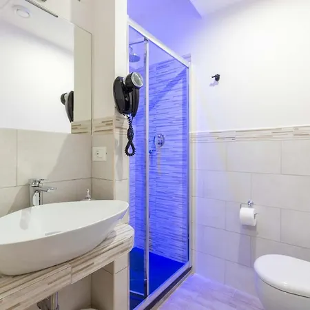 Chèri Luxury 3*