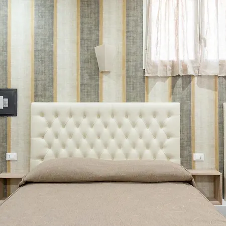 Cheri Luxury Gæstehus Rom