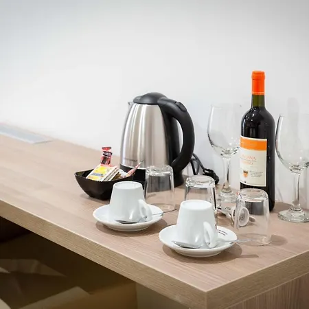 בית הארחה Cheri Luxury 3*