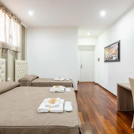 בית הארחה Cheri Luxury רומא