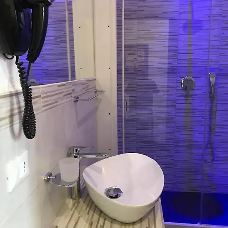 Cheri Luxury 3* 罗马